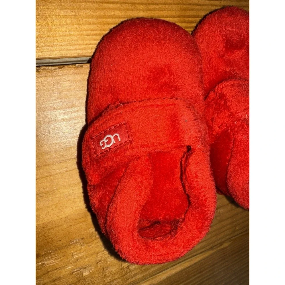 Ugg Bixbee Booties / Slippers For Babies Size‎ 4/5 Red